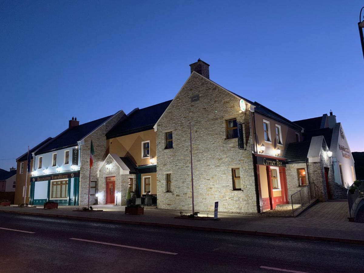 Ballyliffin Townhouse Boutique Hotel Bagian luar foto